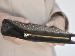 the 101 clutch mini in black