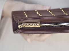 the 101 clutch mini in oxblood